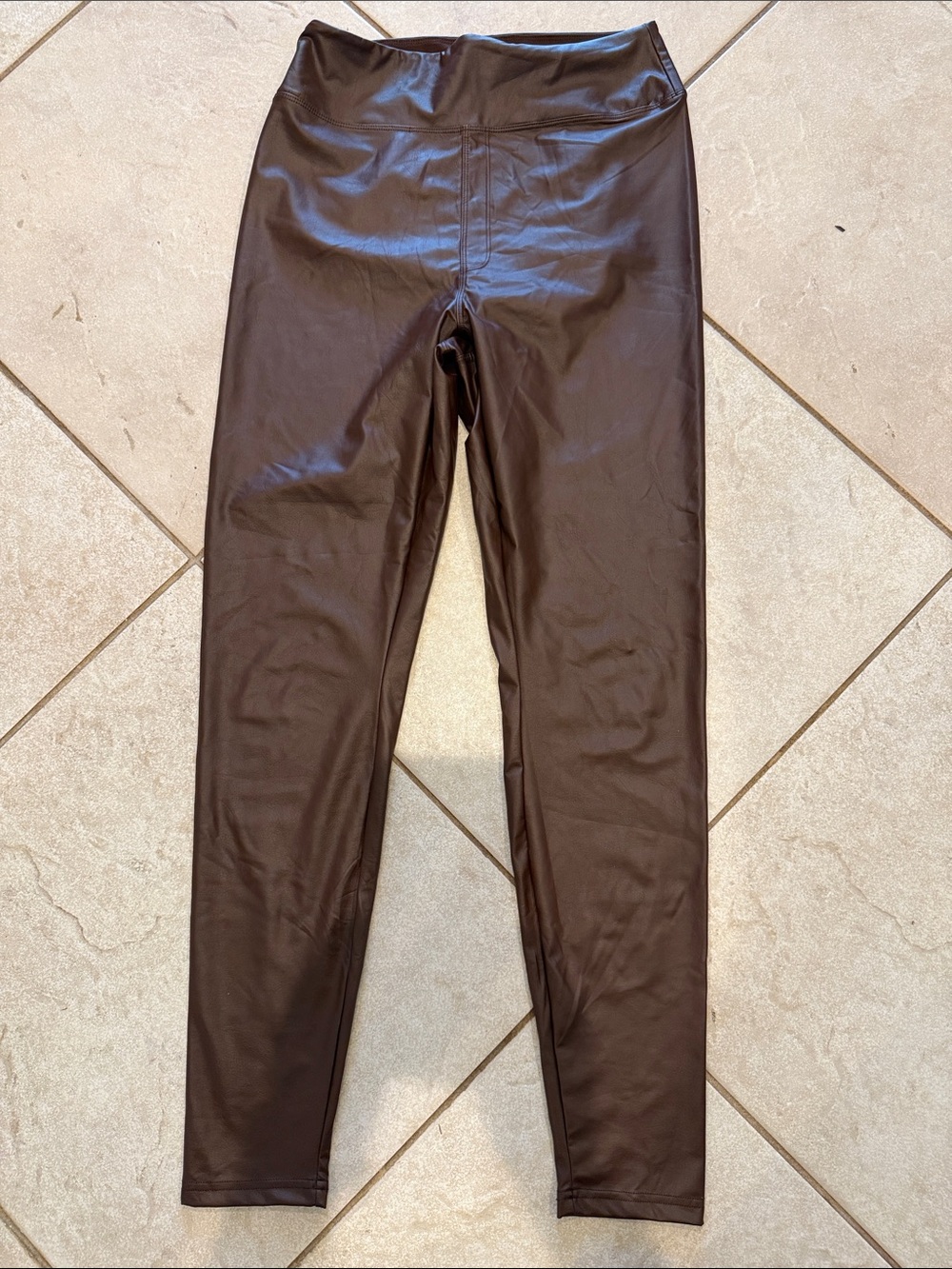 NWOT OFFLINE by Aerie Real Luxe Brown
High-Rise Leggings.